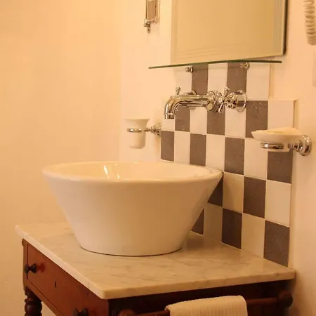 Torre Dello Ziro Holiday home *
